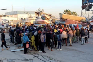 Tunus’ta batan göçmen teknesinden 8 kişinin cansız bedeni çıkarıldı