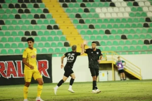 Vanspor 2-0 geriye düştüğü maçta İstanbulspor’u 3-2 mağlup etti