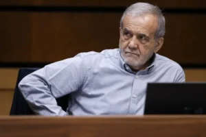 İran Cumhurbaşkanı Pezeşkiyan: ABD ve İsrail İran'ı içeriden bölmeye çalışıyor