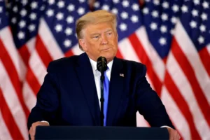 Trump, İran'ın 'tamamen çöktüğünü' öne sürdü