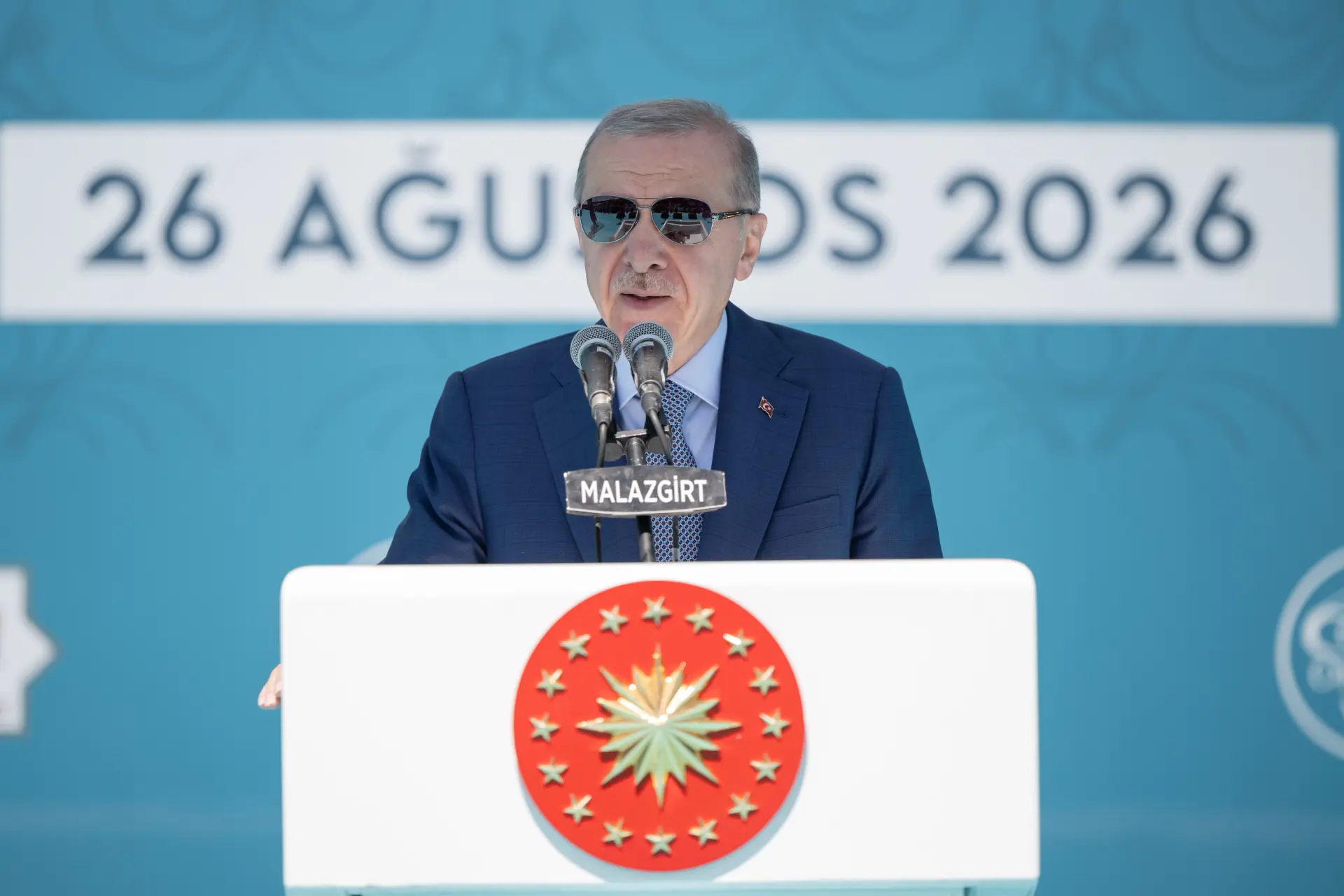 Malazgirt'te konuşan Erdoğan’dan ‘süreç’ mesajı: Gövdemizi taşın altına koyduk, geri dönmeyiz
