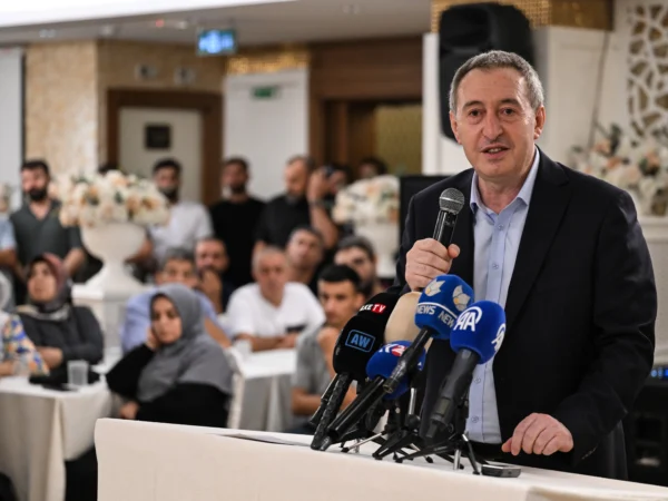 Bakırhan: Amed halkımız Trabzonspor’u Kürt'e yakışan bir ev sahipliğiyle karşılasın