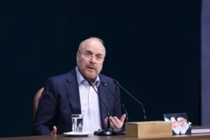 İran Meclis Başkanı Kalibaf’tan 'ekonomi savaşı' uyarısı: Dolar 200 bin tümeni aştı