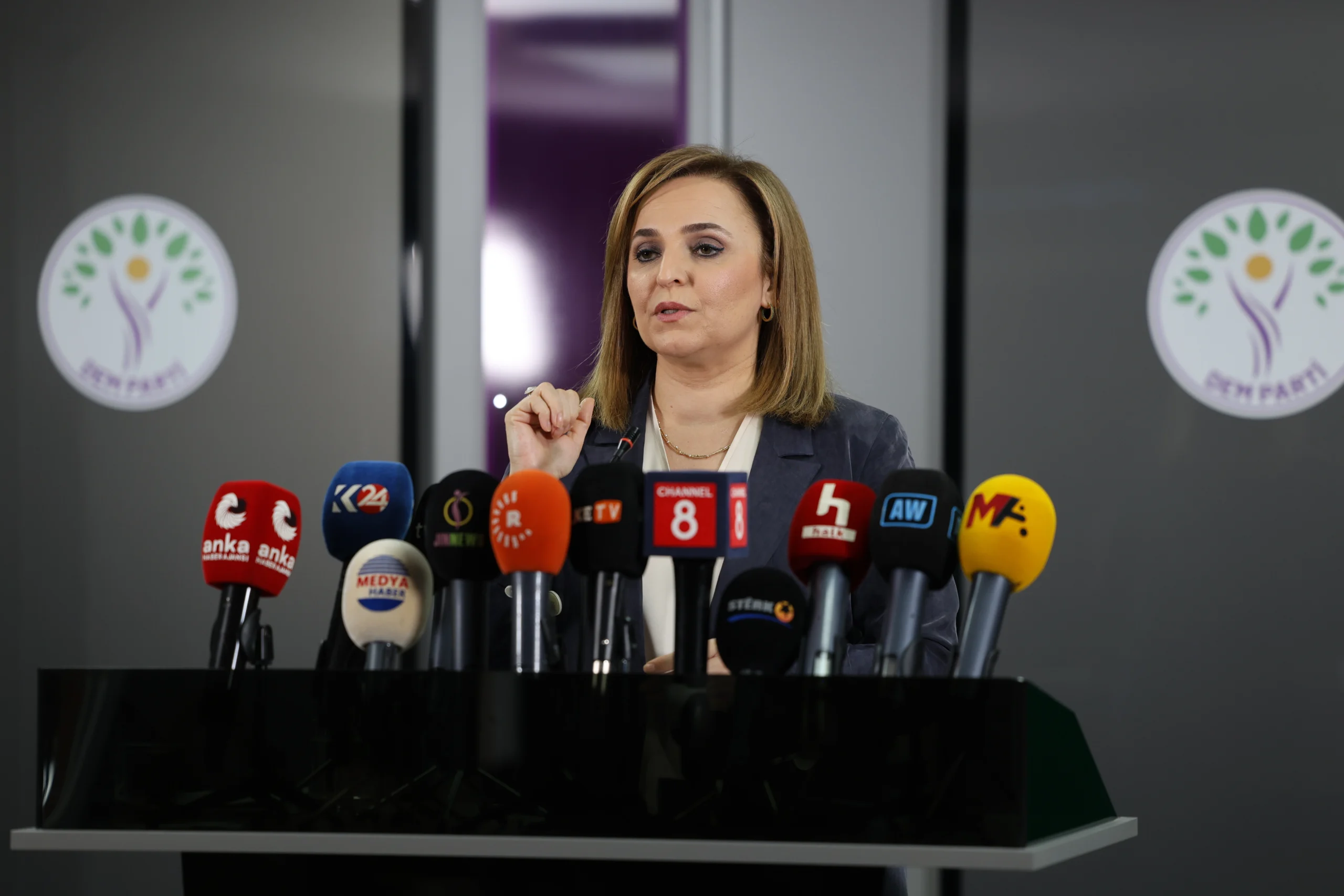 DEM Parti’den çağrı: Mazlum Abdi ve İlham Ahmed Türkiye’ye davet edilmeli