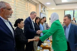 AK Parti heyetinden Leyla Zana’ya taziye ziyareti