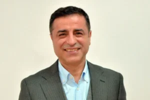 Erdoğan'ın eski hukuk danışmanından Demirtaş formülü: 'Talepte bulunursa serbest bırakılacaktır'