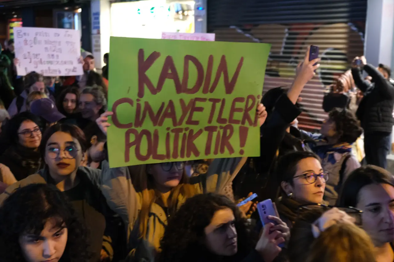 Alanya'da evli olduğu kadını ve annesini bıçaklayan fail gözaltında