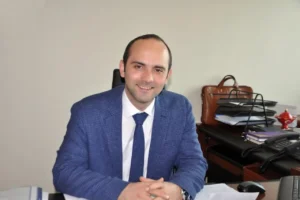 Tayfun Kahraman’dan 'çerçeve yasa' değerlendirmesi: "O kapıdan demokrasi ve adalet de girmeli"