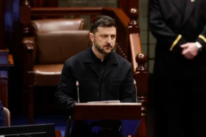 Zelenskiy: Rusya bir haftada Ukrayna'ya 61 füze fırlattı