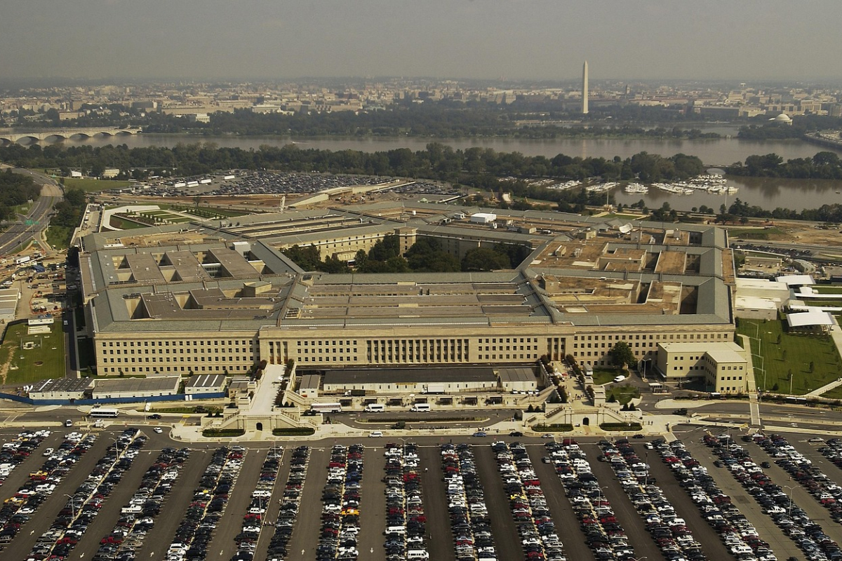 Pentagon'dan silah şirketlerine talimat: 'Üretimi hızlandırın'
