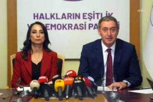 DEM Parti eş başkanlarından Melih Meriç için Özel'e geçmiş olsun telefonu