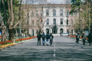 Resmi Gazete’de yayımlandı: Üniversitelerde 4 akademik birim kapatıldı, 2 yeni birim kuruldu