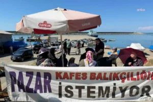 Rize Pazar’da kafes balıkçılığına karşı direniş sürüyor: “Deniz sadece ekmeğimiz değil, geleceğimiz”