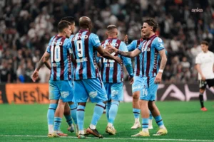 Trabzonspor'un ne kadar borcu var? Yönetim KAP'a bildirdi