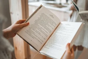 Roman ve araştırma türünde 4 yeni kitap raflarda
