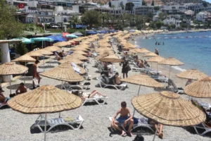 “Yılın bir haftası tatili hak ediyoruz”
