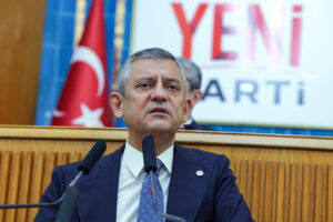 Özgür Özel: Melih Meriç'in ameliyatı başarılı geçti, sağlık durumu iyi