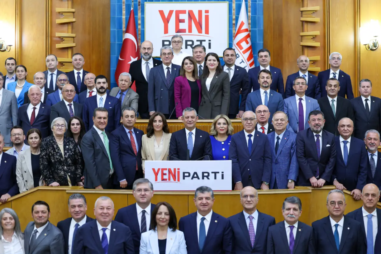 Yeni Parti bir haftada topladığı bağış miktarını açıkladı