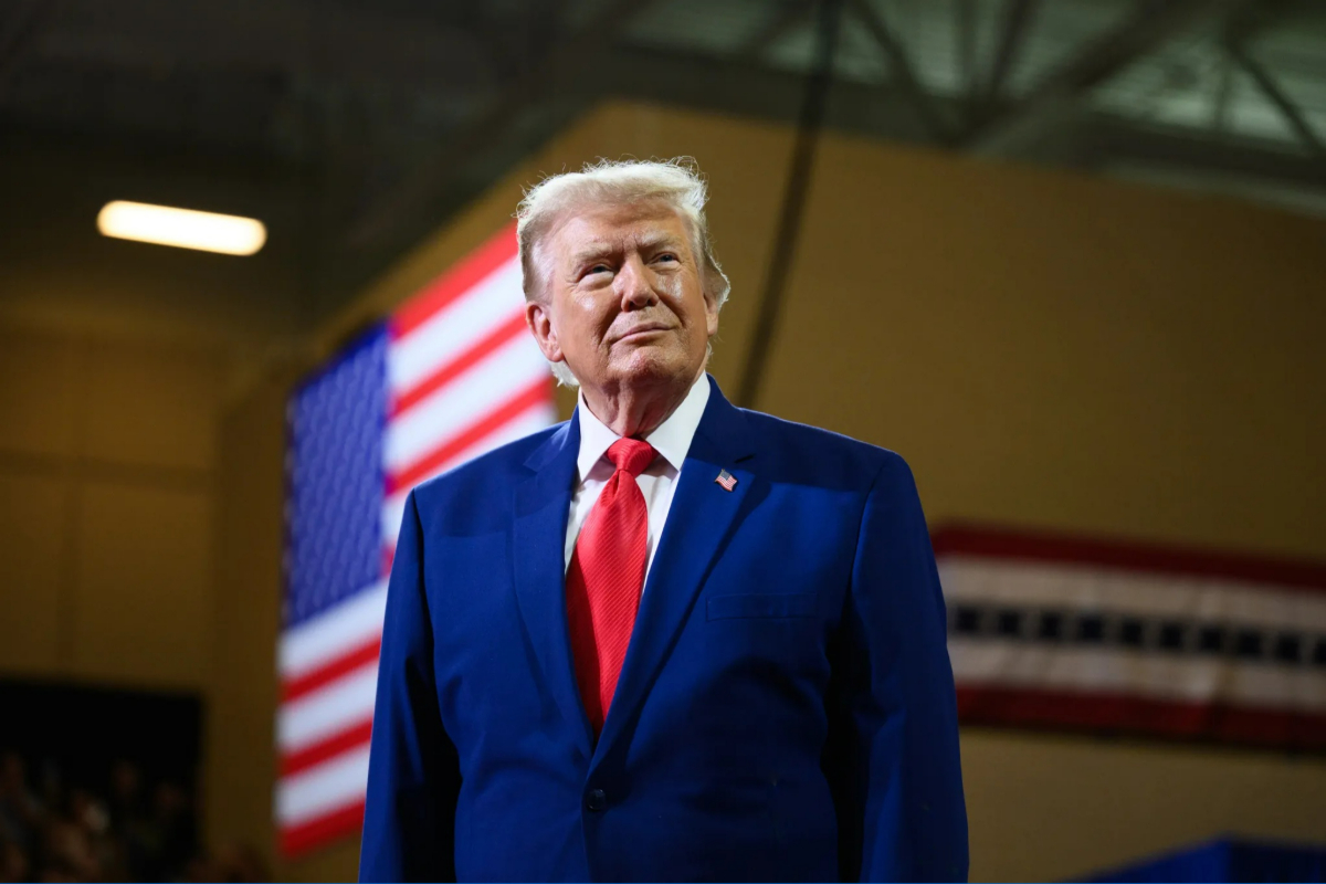 Trump'tan İran açıklaması: "Görüşmeler sürüyor, askeri seçenek masada"