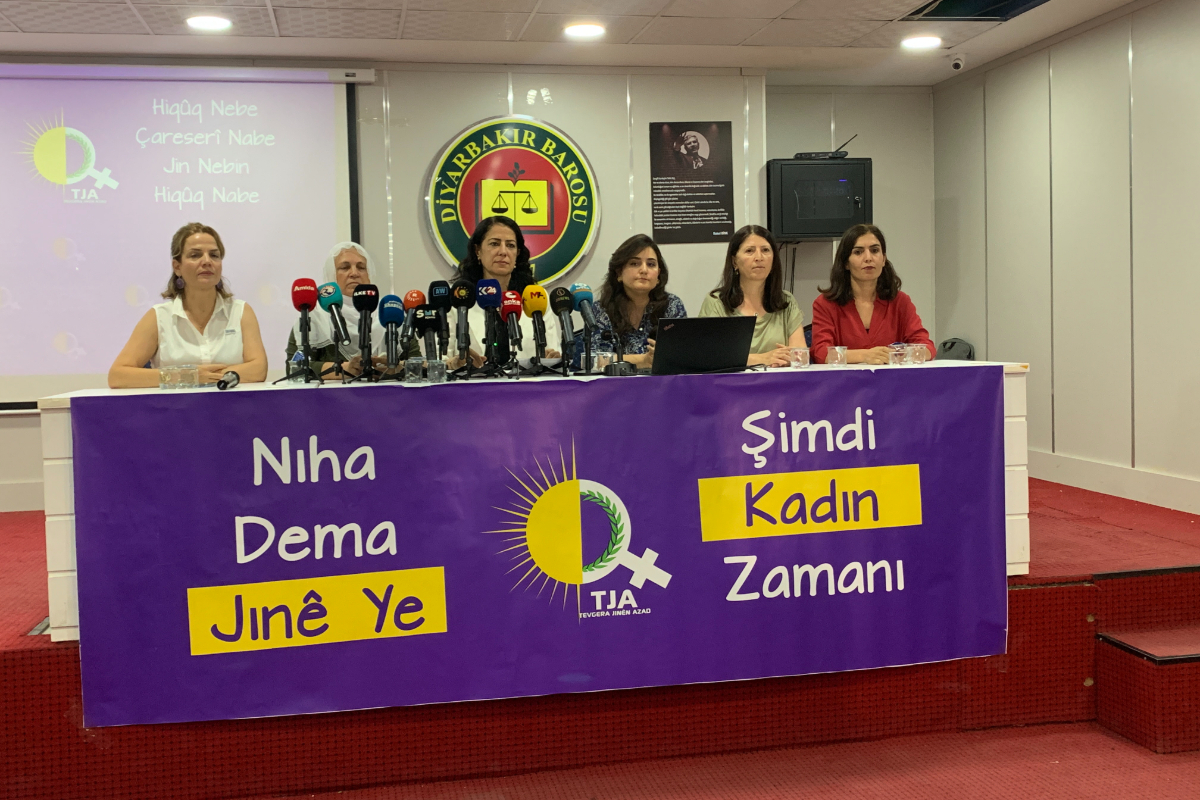 Diyarbakır’dan Meclis’e çağrı: Çerçeve yasa barış ve kadın özgürlüğü esas alınarak hazırlansın
