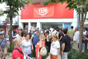 Yeni Parti Manisa örgütünden gözaltındaki il başkanı Özalper’e destek