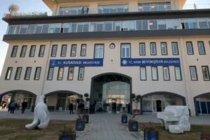 Kuşadası Belediyesi soruşturması: 14 kişi tutuklandı