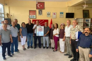 CHP Mut ve Silifke İlçe Başkanlıklarından toplu istifa: Yeni Parti’ye katılma kararı aldılar