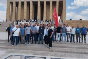 Maden işçileri seslerini duyurmak için Anıtkabir’de