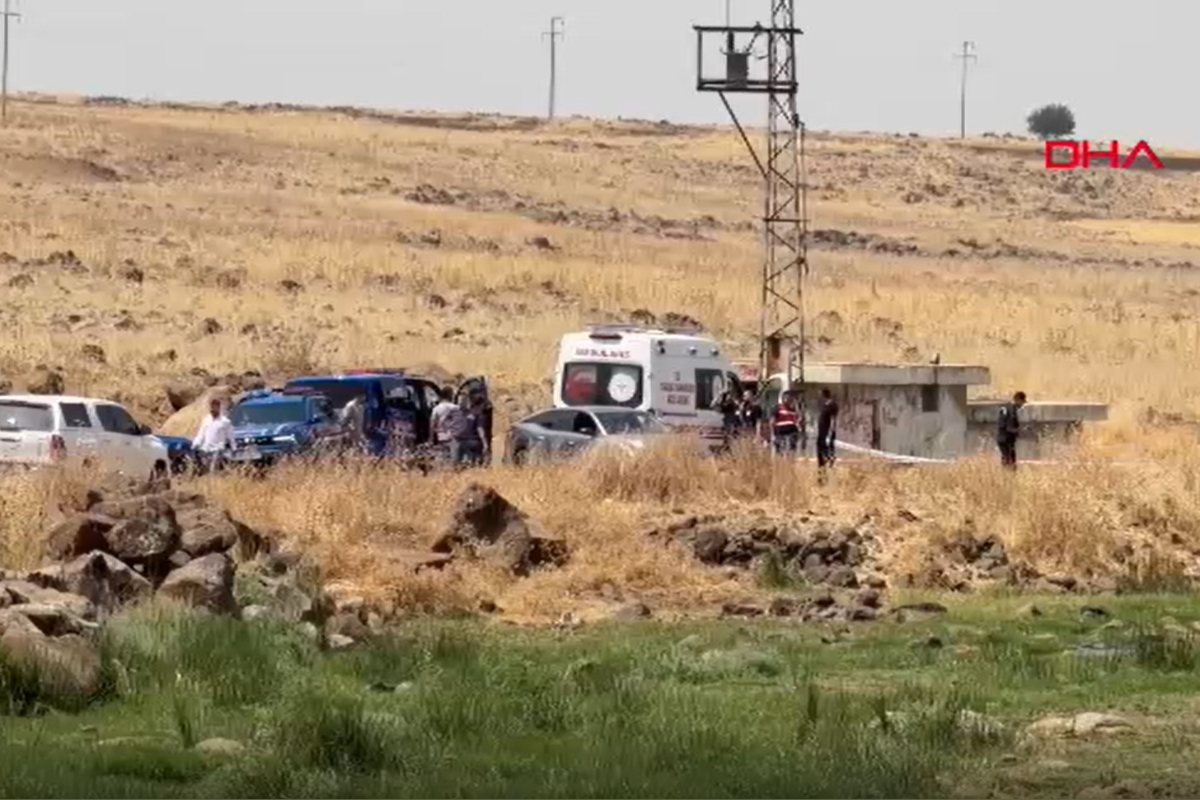 Diyarbakır’da arazide kadın cesedi bulundu: Şüpheli ölümle ilgili soruşturma başlatıldı