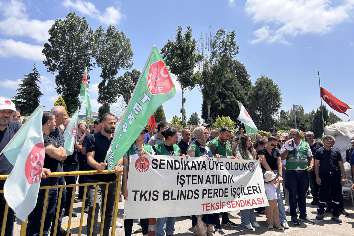 TKIS Blinds’ta TİS görüşmeleri tıkandı: İşçiler eyleme başladı
