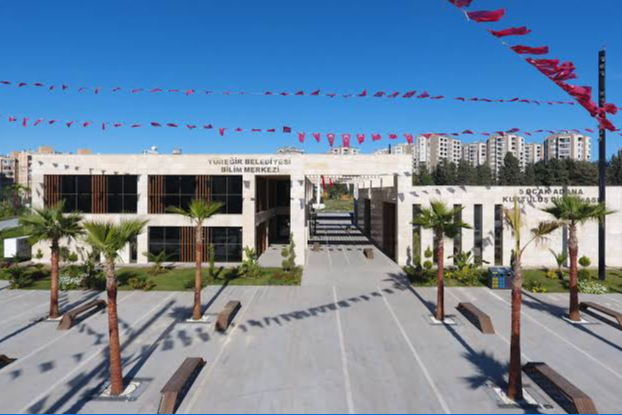 Yüreğir Belediyesi işçileri ‘sefalet ücretine’ tepki gösterdi: 'Temmuz 2027’ye kadar zam yok'