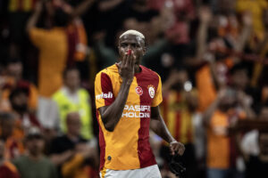 Al-Hilal'de Benzema yerine Osimhen hazırlığı: Galatasaray'a büyük teklif iletildi