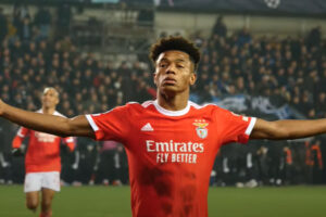 Beşiktaş David Neres'in peşinde: Görüşmeler başladı