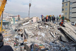 ‘Mesele sadece bina yenilemek değil, kentsel bütünlük’
