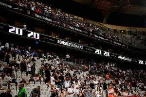 Beşiktaş-Eyüpspor maçı başladı