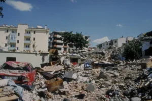İstanbul'da peş peşe depremler: Uzmanlar ne diyor?