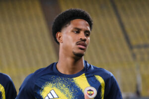 Fenerbahçe ve Roma anlaştı: Oosterwolde Serie A yolcusu