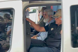 Alparslan Kuytul'un avukatları gözaltında: Avukatsız ifade verecek