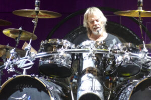 ZZ Top'ın davulcusu Frank Beard 77 yaşında dayatını kaybetti