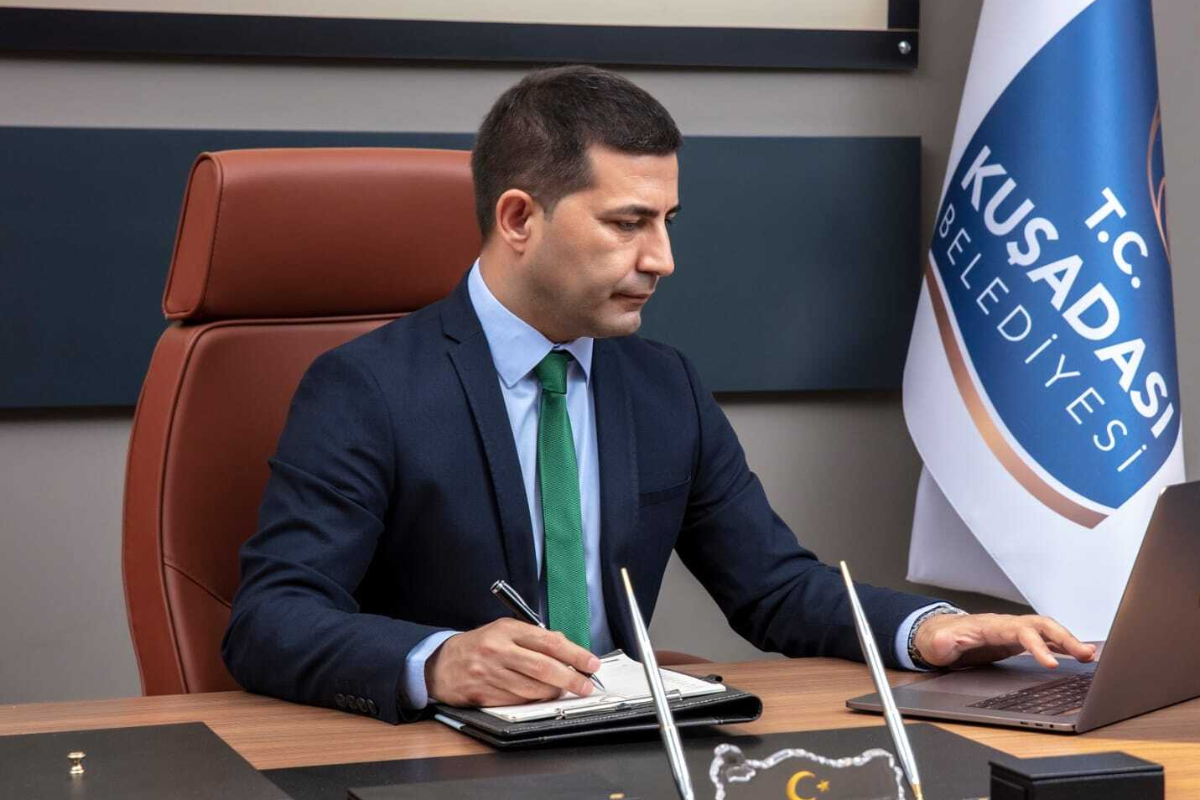 Tutuklu Kuşadası Belediye Başkanı Ömer Günel CHP’den istifa etti