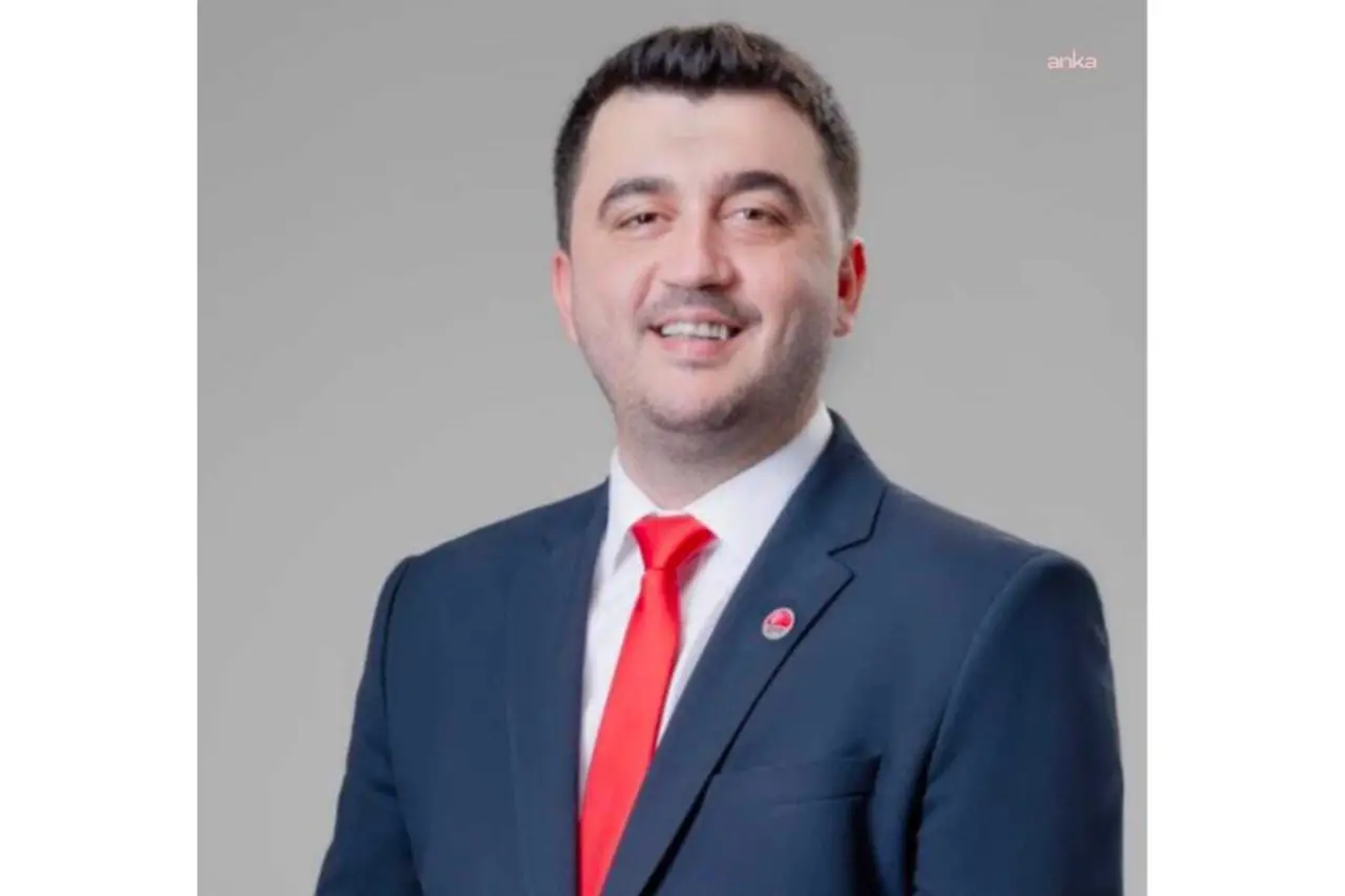 Yeni Partiden Menderes açıklaması: İstifa eden 2 isimden biri CHP üyesi