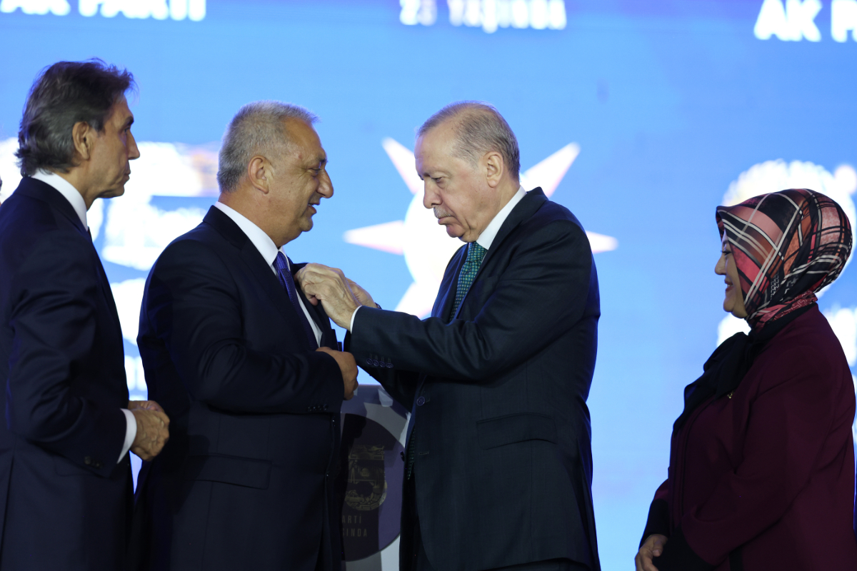 Devşirmelerin devşirilmesi, AKP’nin aritmetik yeniden inşası ve muhalefetin katkısı