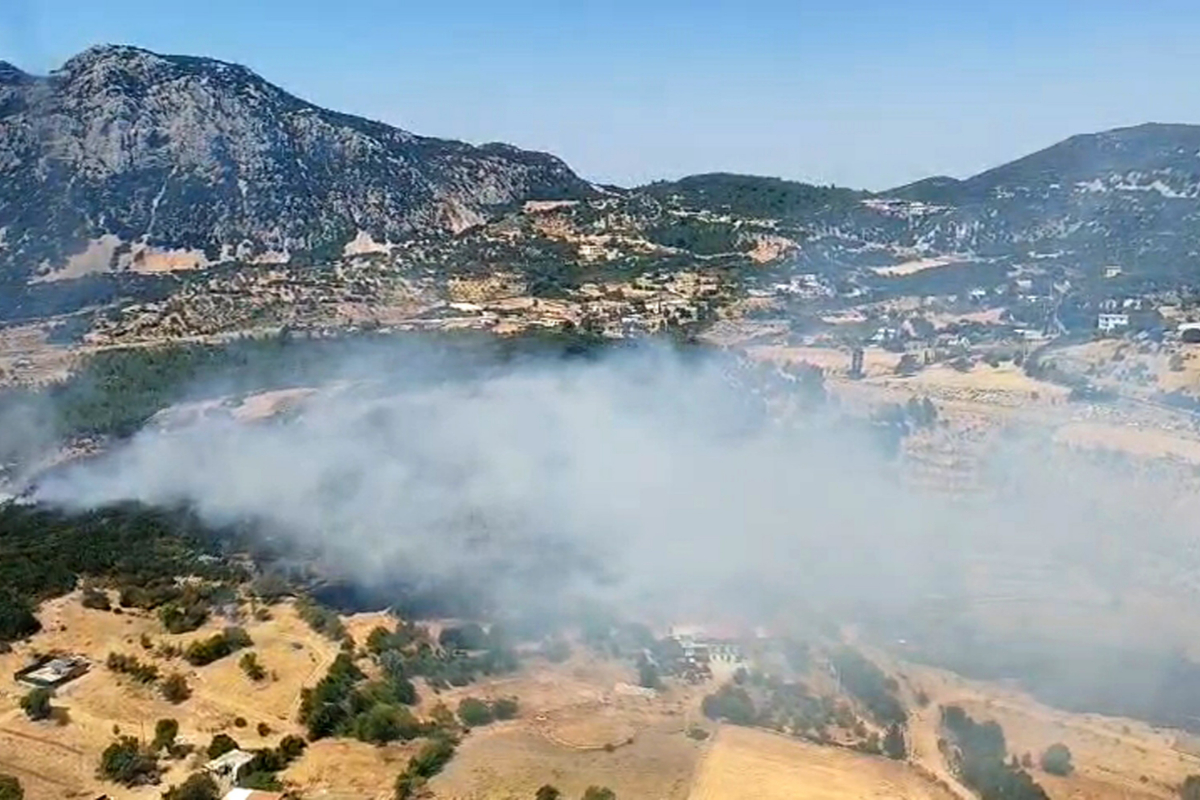 Antalya Kaş’ta orman yangını