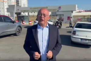 Utku Çakırözer: Peşin cezaya dönüşen tutukluluk halleri son bulmalı