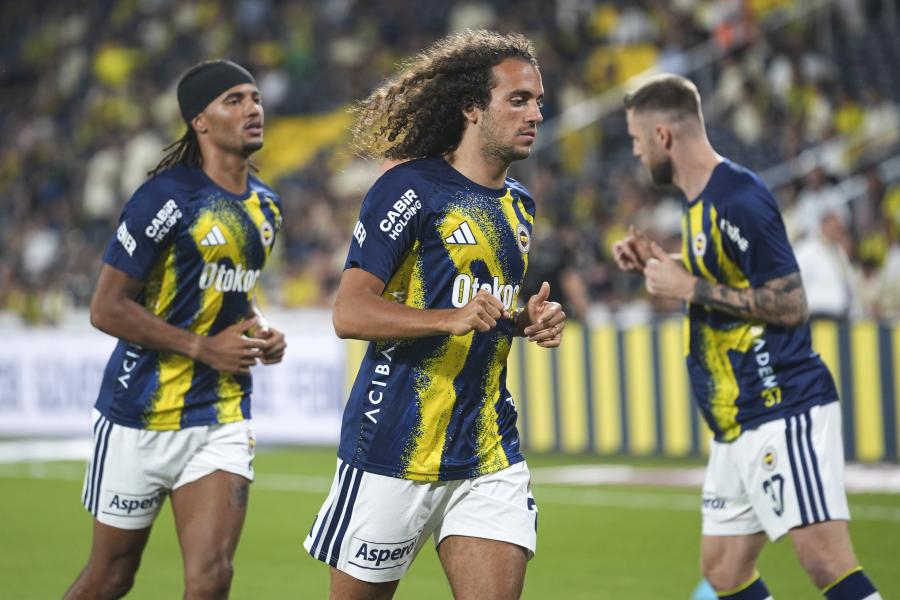 Süper Lig 2'nci hafta maçı: Fenerbahçe Konyaspor ile 1-1 berabere