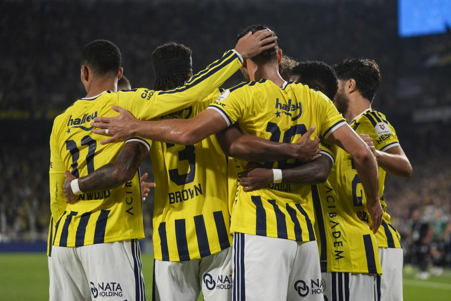 Süper Lig 2'nci hafta maçı: Fenerbahçe Konyaspor karşısında 4-1 önde