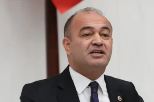 Yeni Partili Karabat’tan 'fon vurgunu' tepkisi: On milyarlarca liralık rant sağlandı, hesaplar incelenmeli