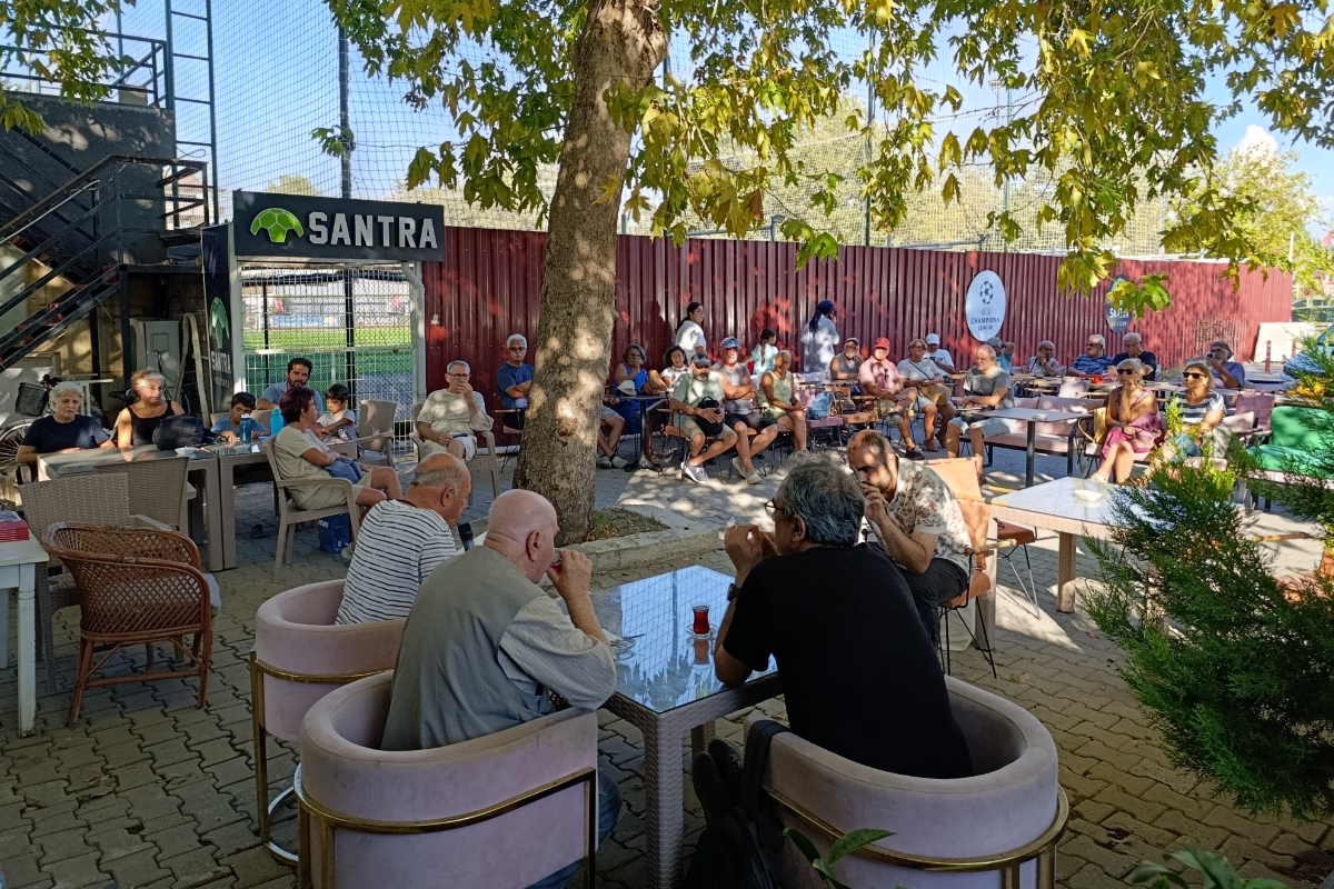 8. Edremit Kitap Fuarı: A dergisi'nden Yeni E'ye edebiyatla direniş