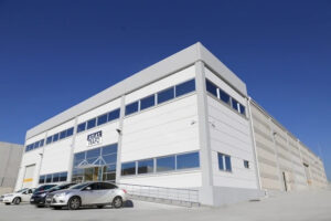 Atlas Trafo'da 50 işçi sendikalaşma nedeniyle işten atıldı