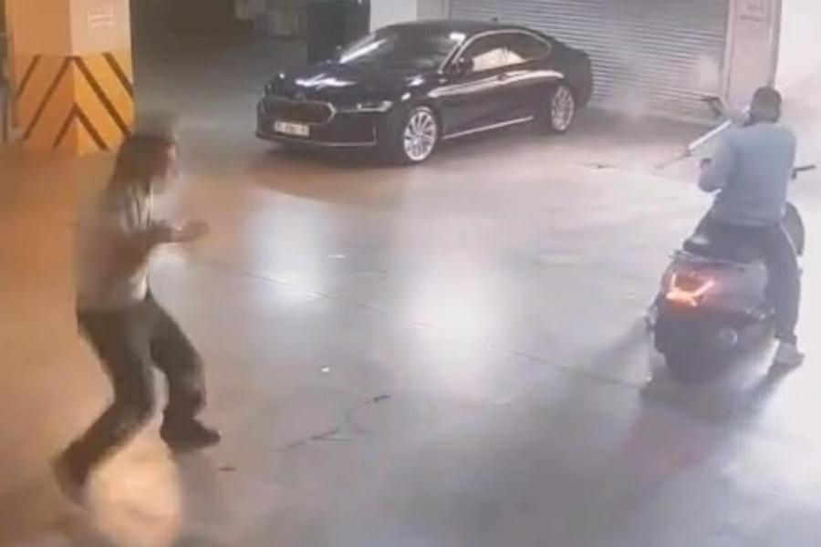 Çiğli Belediye Başkanı Yıldız'ın makam aracına silahlı saldırı: Gözaltına alınan iki kişi tutuklandı
